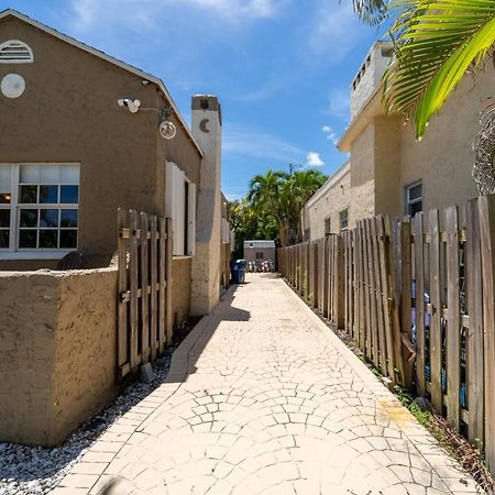 Bike To Beach-Spacious With Patio Bbq & Game Room Халландейл-Бич Экстерьер фото